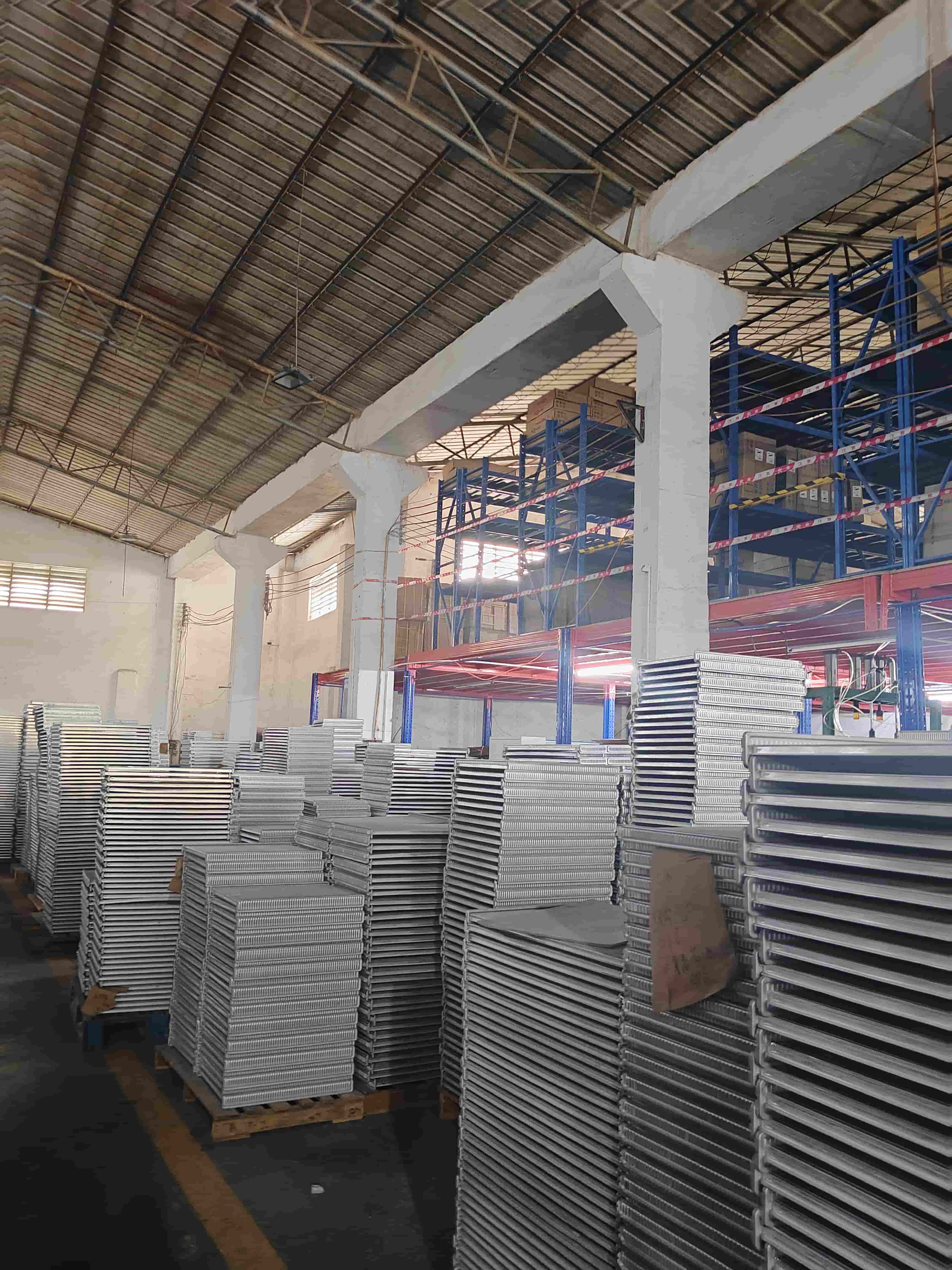 Hanbo automotive radiator production and storage area